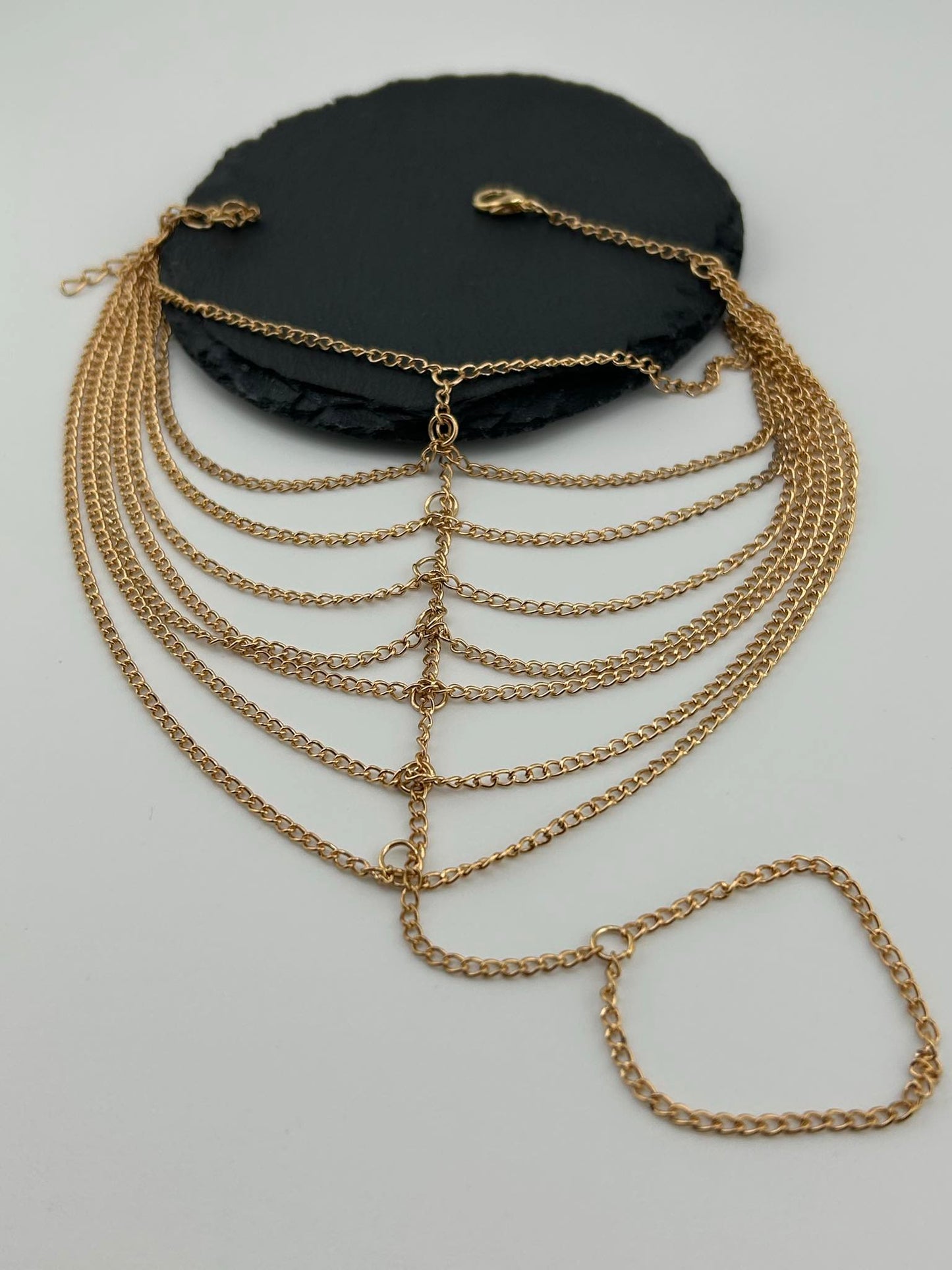 Multi Quasten Handkette